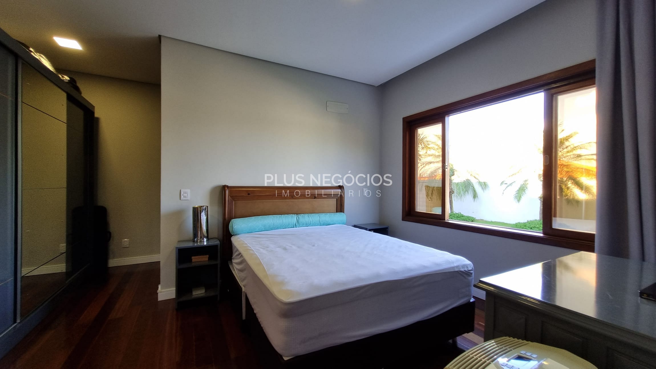 Casa à venda com 3 quartos, 323m² - Foto 47