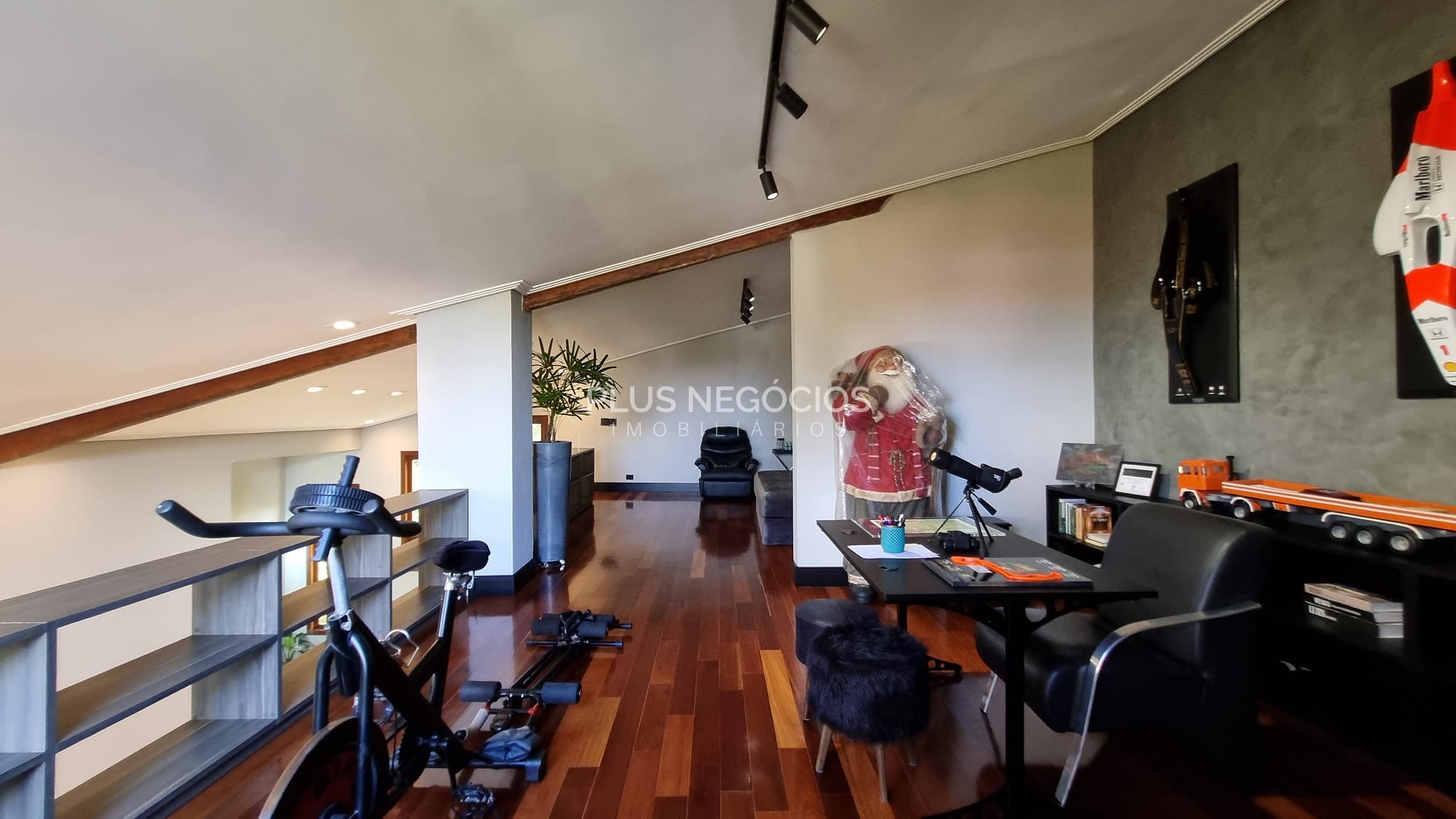 Casa à venda com 3 quartos, 323m² - Foto 60