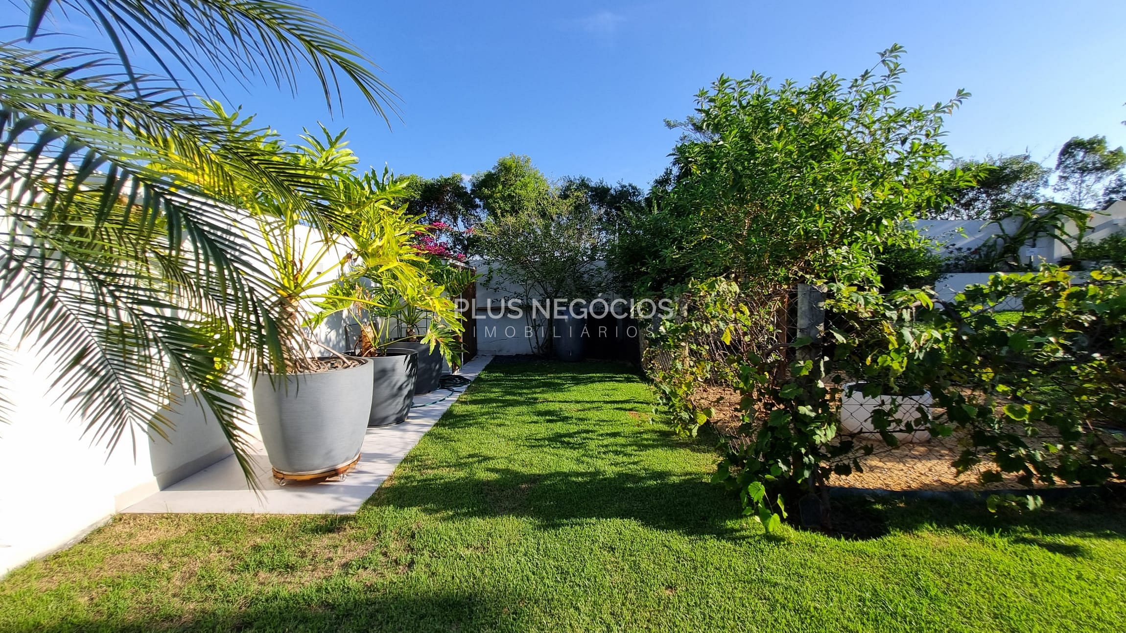 Casa à venda com 3 quartos, 323m² - Foto 63