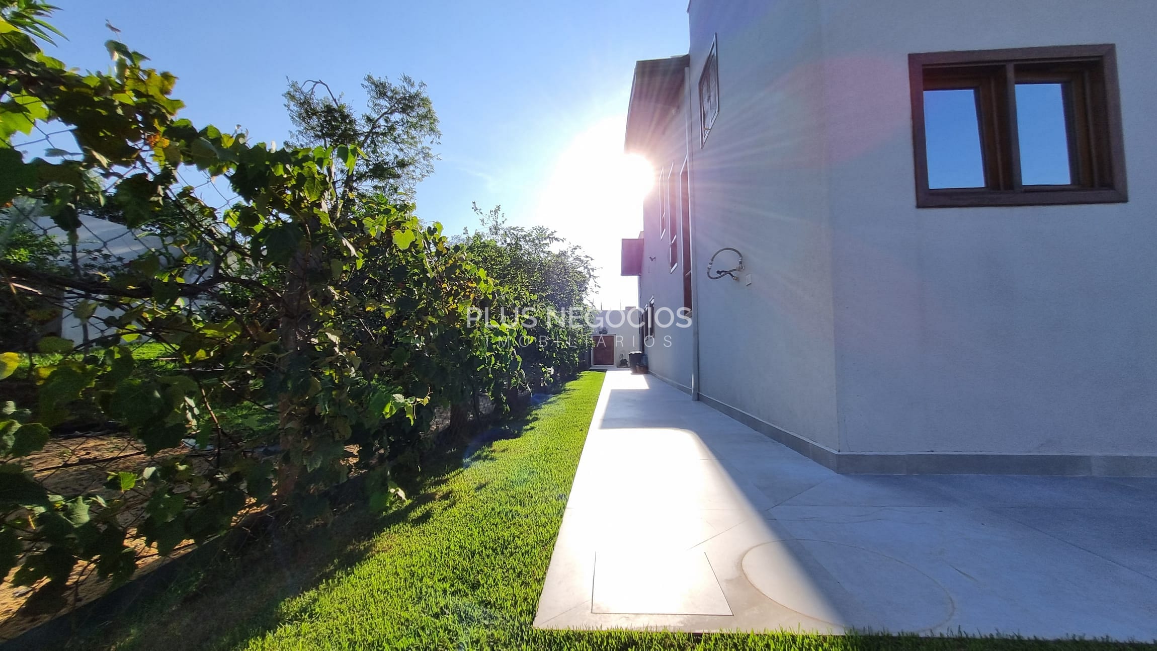 Casa à venda com 3 quartos, 323m² - Foto 64
