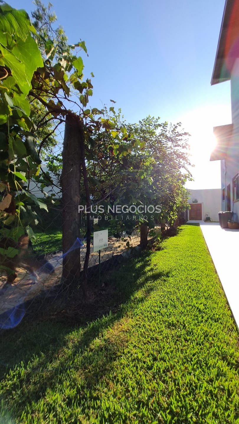 Casa à venda com 3 quartos, 323m² - Foto 67