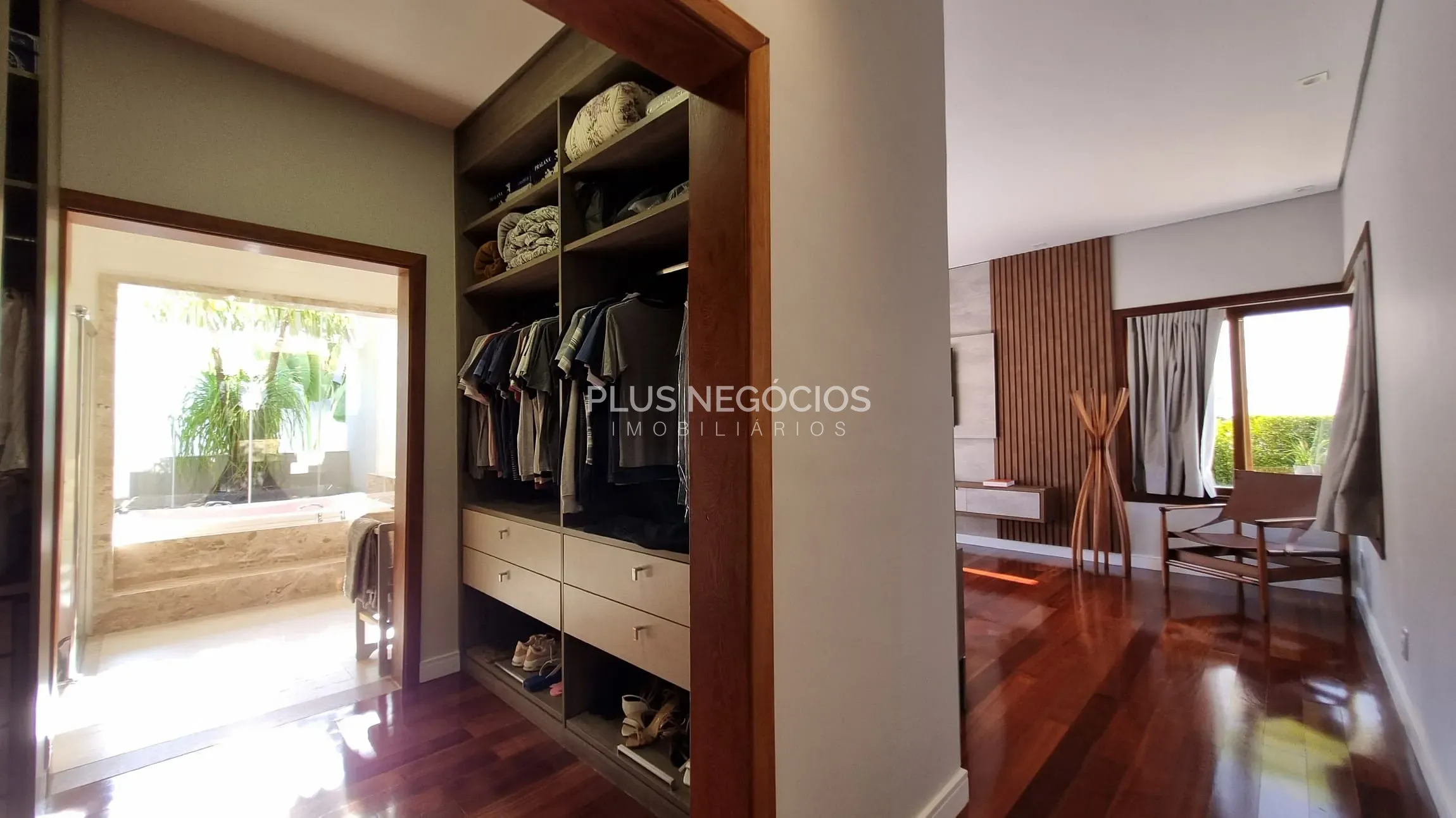 Casa, 3 quartos, 323 m² - Foto 31