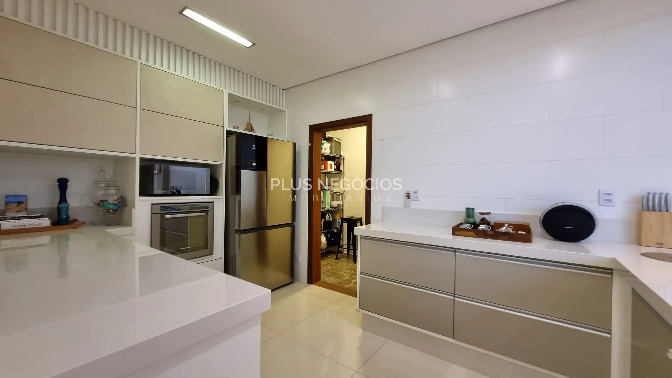 Casa, 3 quartos, 323 m² - Foto 22