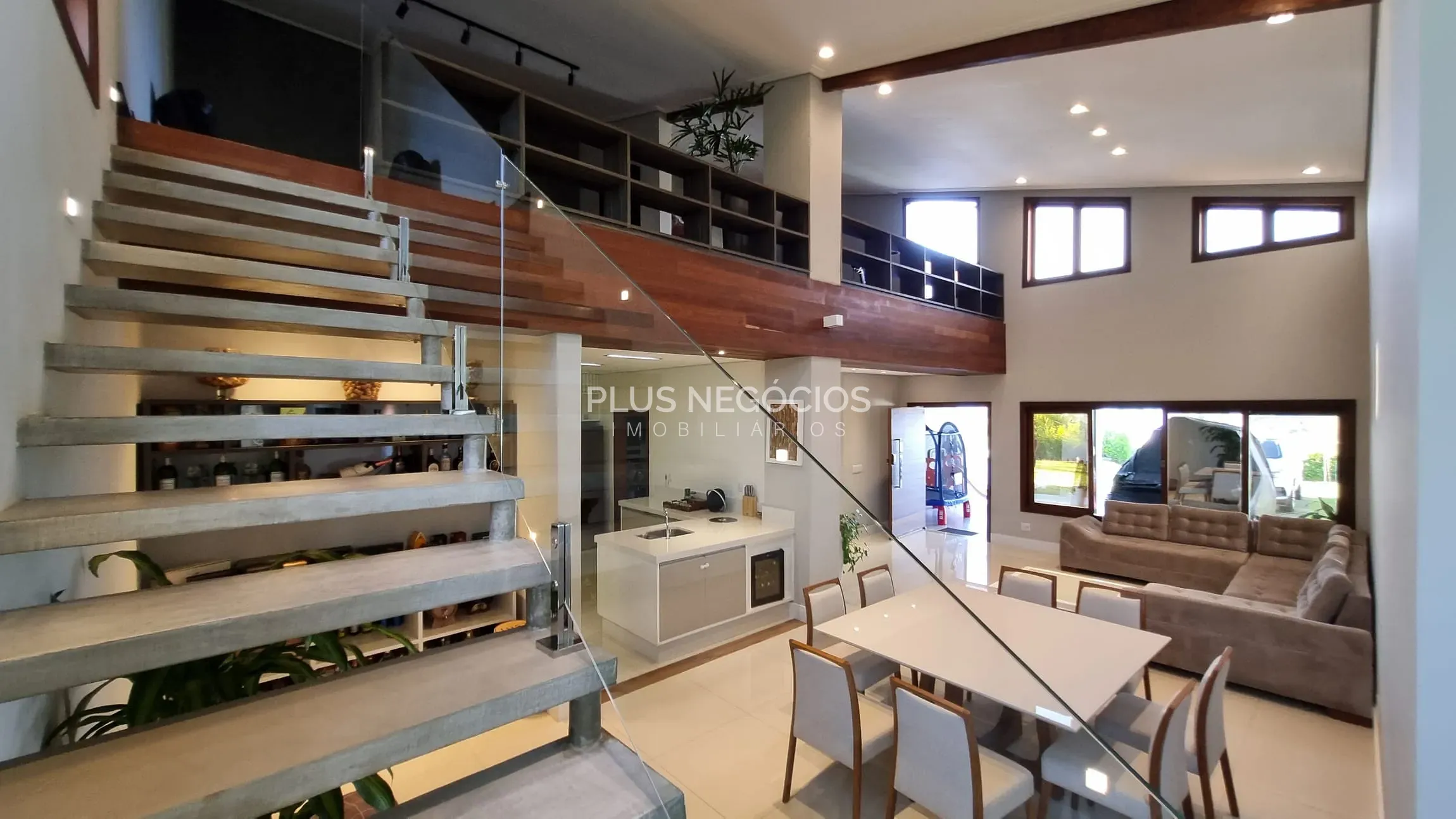 Casa, 3 quartos, 323 m² - Foto 54