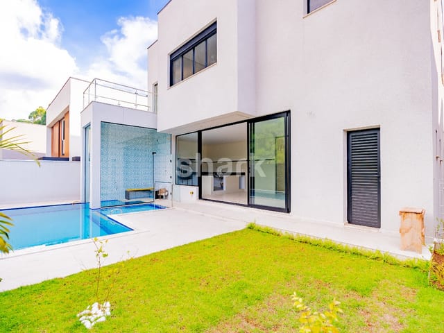 Casa com 420m² 4 quartos e 6 banheiros, à venda, no bairro Alphaville em Barueri