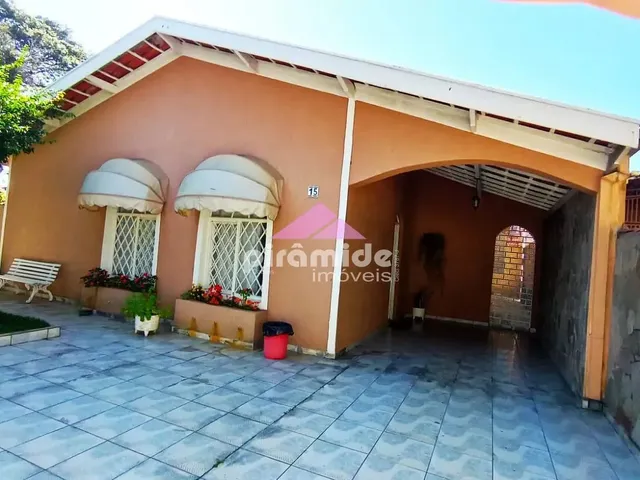 Casa com 10m² 3 quartos e 3 banheiros, à venda, no bairro Bosque dos Eucaliptos em São José Dos Campos