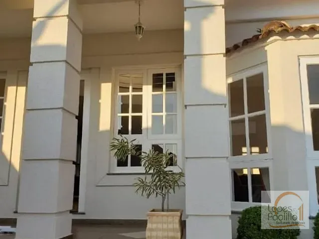 Casa com 604m² 3 quartos e 5 banheiros, à venda, no bairro Condomínio Residencial Colinas de São Francisco em Bragança Paulista