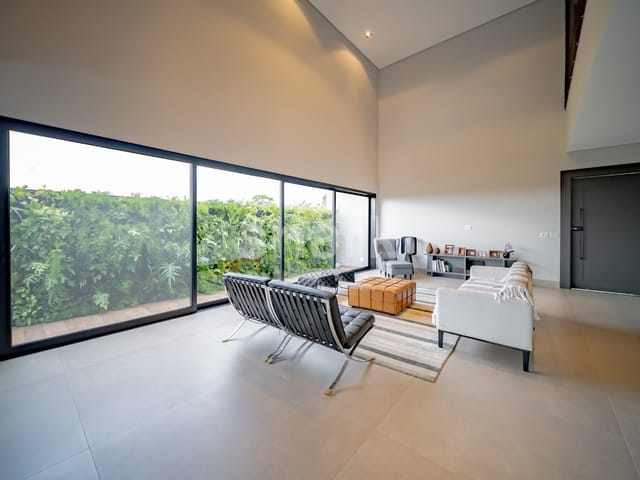 Casa com 390m² 4 quartos e 6 banheiros, à venda, no bairro Alphaville em Santana de Parnaíba