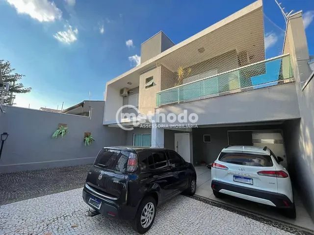 Casa com 300m² 33 quartos e 4 banheiros, à venda, no bairro Taquaral em Campinas