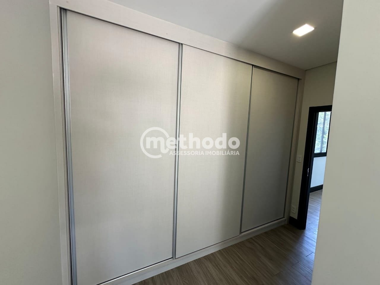 Casa, 4 quartos, 288 m² - Foto 9