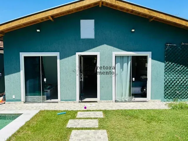 Casa com 250m² 4 quartos e 2 banheiros, à venda, no bairro Conjunto Residencial Vale dos Pinheiros em São José dos Campos