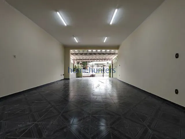 Casa com 304m² 3 quartos e 3 banheiros, para alugar, no bairro Jardim Nova Europa em Campinas