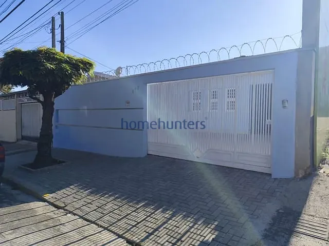 Casa com 250m² 3 quartos e 2 banheiros, à venda, no bairro Jardim Eulina em Campinas