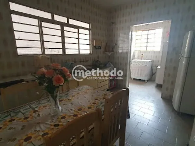 Casa com 300m² 2 quartos e 1 banheiro, à venda, no bairro Cidade Jardim em Campinas