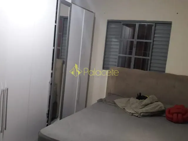 Casa com 231m² 3 quartos e 1 banheiro, à venda, no bairro Parque Califórnia em Jacareí