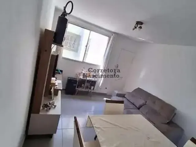 Casa 2 quartos e 1 banheiro, à venda, no bairro Jardim Satélite em São José dos Campos