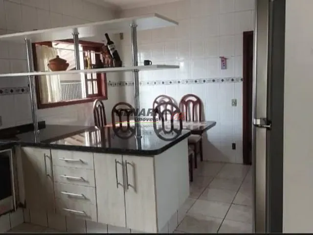 Casa com 386m² 3 quartos e 2 banheiros, à venda, no bairro Jardim Regina em Indaiatuba