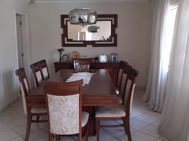 Casa com 386m² 3 quartos e 2 banheiros, à venda, no bairro Jardim Regina em Indaiatuba