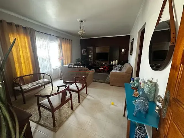 Casa com 300m² 4 quartos e 4 banheiros, à venda, no bairro Vila Suiça em Indaiatuba