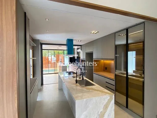 Casa com 438m² 3 quartos e 6 banheiros, à venda, no bairro Loteamento Residencial Arborais em Campinas