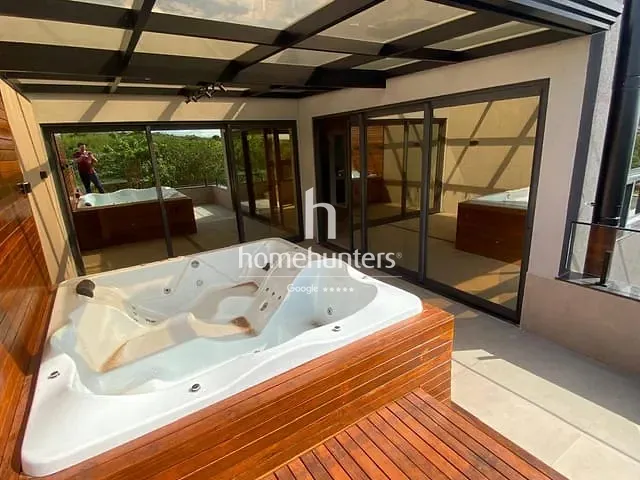 Casa com 438m² 3 quartos e 6 banheiros, à venda, no bairro Loteamento Residencial Arborais em Campinas