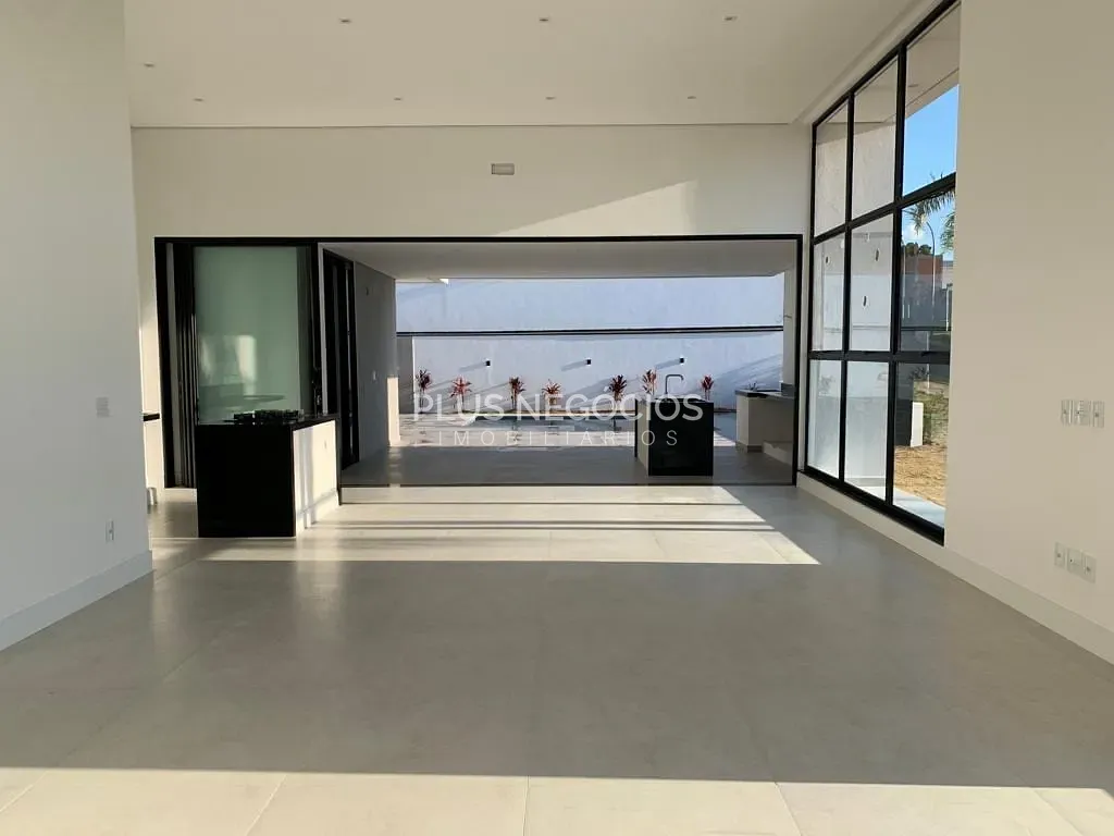 Casa, 3 quartos, 244 m² - Foto 15