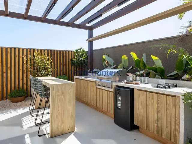 Casa 3 quartos e 4 banheiros, à venda, no bairro Sousas em Campinas