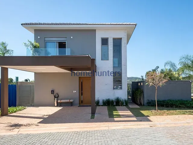 Casa 3 quartos e 4 banheiros, à venda, no bairro Sousas em Campinas