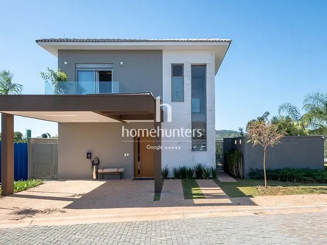 Casa 3 quartos e 4 banheiros, à venda, no bairro Sousas em Campinas
