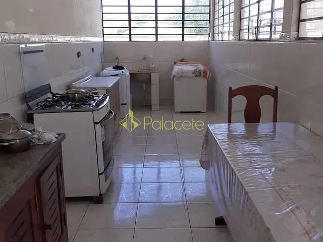 Casa com 430m² 5 quartos e 4 banheiros, à venda, no bairro Nossa Senhora do Perpétuo Socorro em Pindamonhangaba