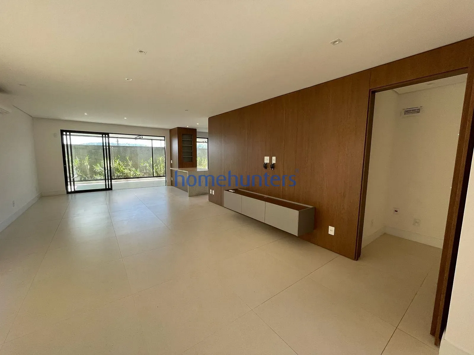 Casa, 3 quartos, 209 m² - Foto 2