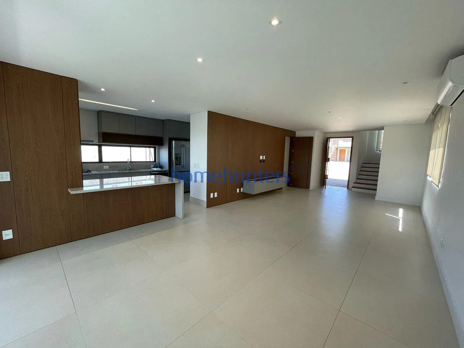 Casa, 3 quartos, 209 m² - Foto 1