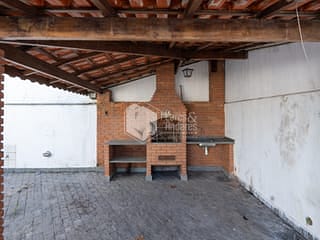 Casa com 450m² 4 quartos e 4 banheiros, à venda, no bairro Vila Tramontano em São Paulo