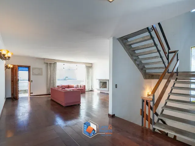Casa com 450m² 4 quartos e 4 banheiros, à venda, no bairro Vila Tramontano em São Paulo