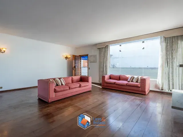 Casa com 450m² 4 quartos e 4 banheiros, à venda, no bairro Vila Tramontano em São Paulo