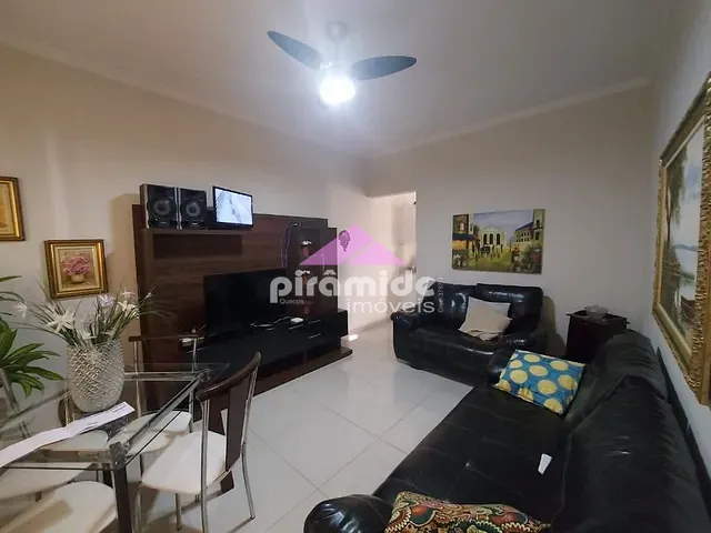 Casa com 150m² 3 quartos e 1 banheiro, à venda, no bairro Parque Industrial em São José dos Campos