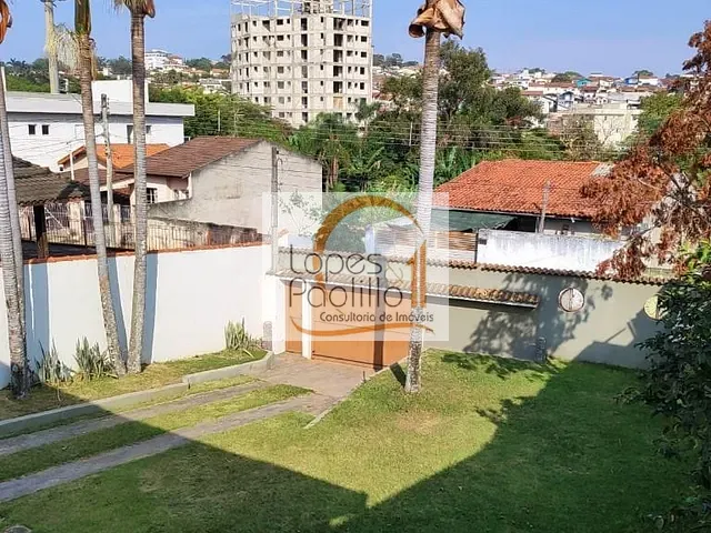 Casa com 390m² 3 quartos e 3 banheiros, à venda, no bairro Vila Thais em Atibaia