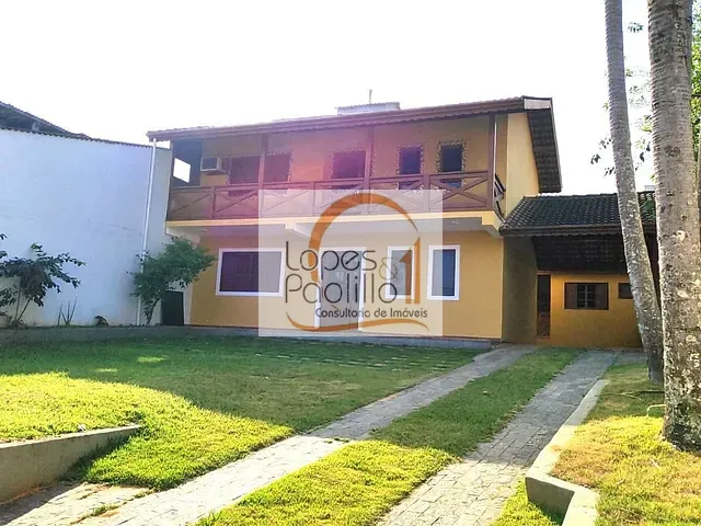 Casa com 390m² 3 quartos e 3 banheiros, à venda, no bairro Vila Thais em Atibaia