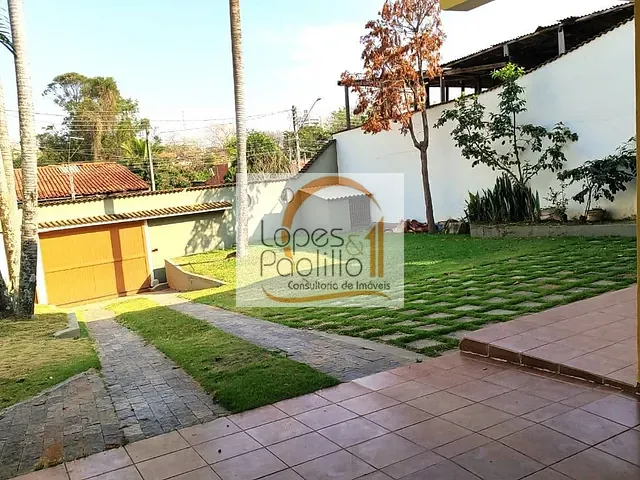 Casa com 390m² 3 quartos e 3 banheiros, à venda, no bairro Vila Thais em Atibaia
