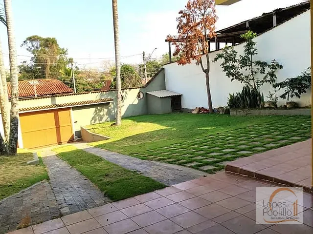 Casa com 390m² 3 quartos e 3 banheiros, à venda, no bairro Vila Thais em Atibaia