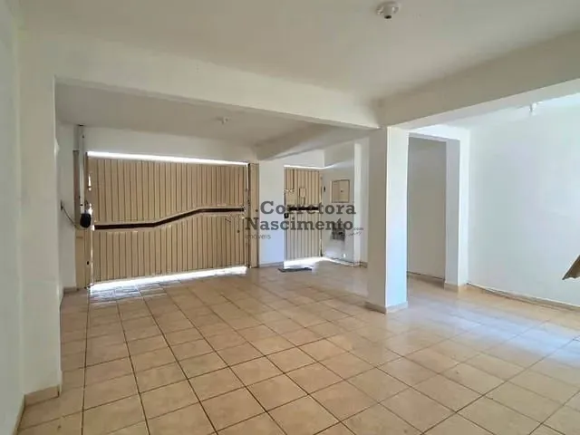 Casa 3 quartos e 2 banheiros, à venda, no bairro Centro em Jacareí