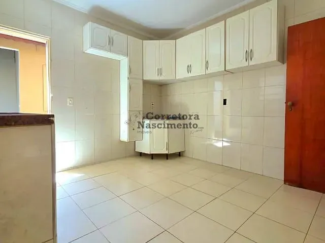 Casa 3 quartos e 2 banheiros, à venda, no bairro Centro em Jacareí