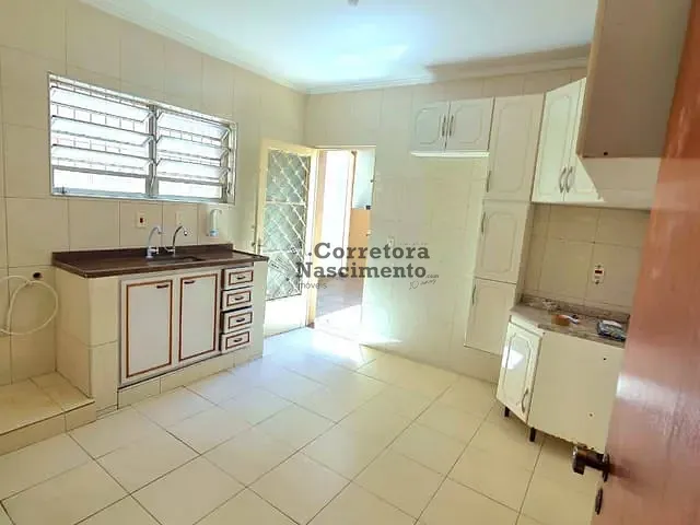 Casa 3 quartos e 2 banheiros, à venda, no bairro Centro em Jacareí