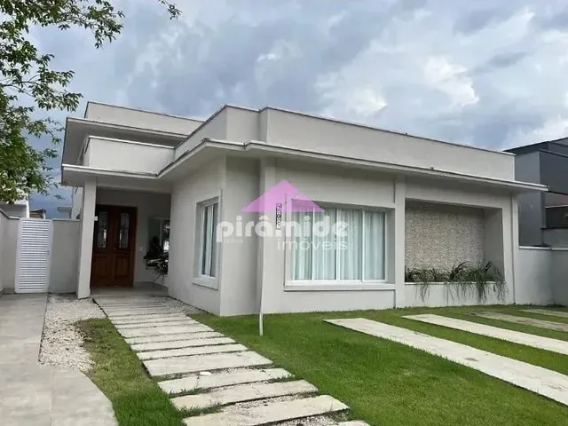 Casa com 10m² 3 quartos e 2 banheiros, à venda, no bairro Tabatinga em Caraguatatuba