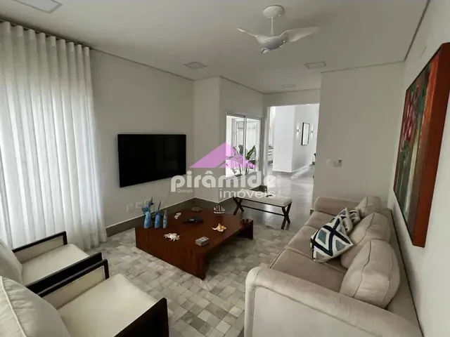 Casa com 10m² 3 quartos e 2 banheiros, à venda, no bairro Tabatinga em Caraguatatuba