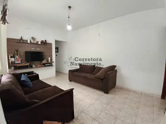Casa com 183m² 2 quartos e 1 banheiro, à venda, no bairro Jardim do Portal em Jacareí