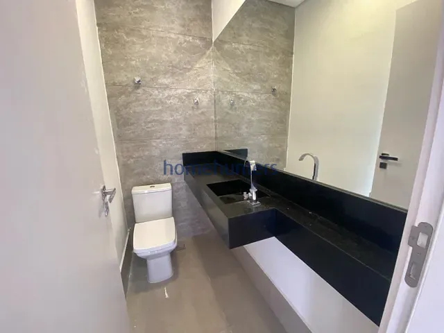 Casa com 245m² 3 quartos e 5 banheiros, à venda ou para alugar, no bairro Parque Taquaral em Campinas