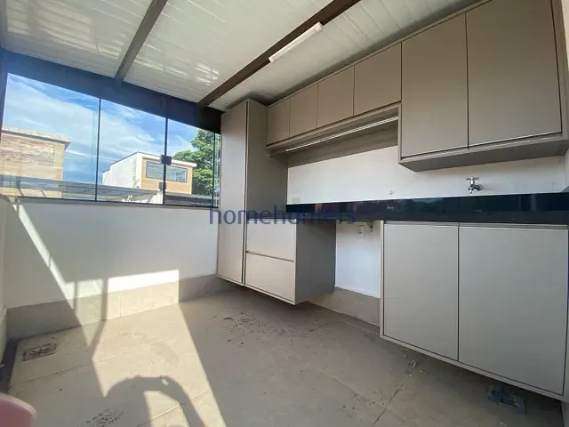 Casa com 245m² 3 quartos e 5 banheiros, à venda ou para alugar, no bairro Parque Taquaral em Campinas