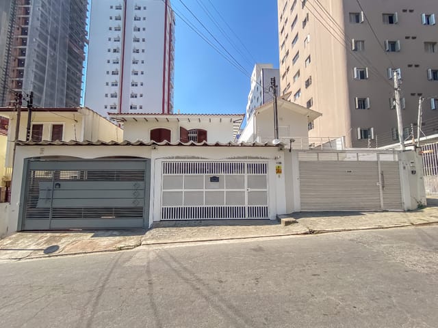 Casa com 147m² 4 quartos e 4 banheiros, à venda, no bairro Vila Olímpia em São Paulo