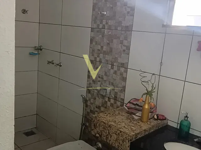 Casa com 360m² 3 quartos e 5 banheiros, à venda, no bairro Alvorada em Anápolis